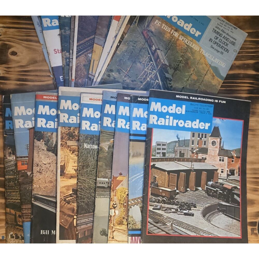 Vintage Train Journal Magazines Lot of 18 1966 1967 1968 1969 Model Railroader - Picture 2 of 16